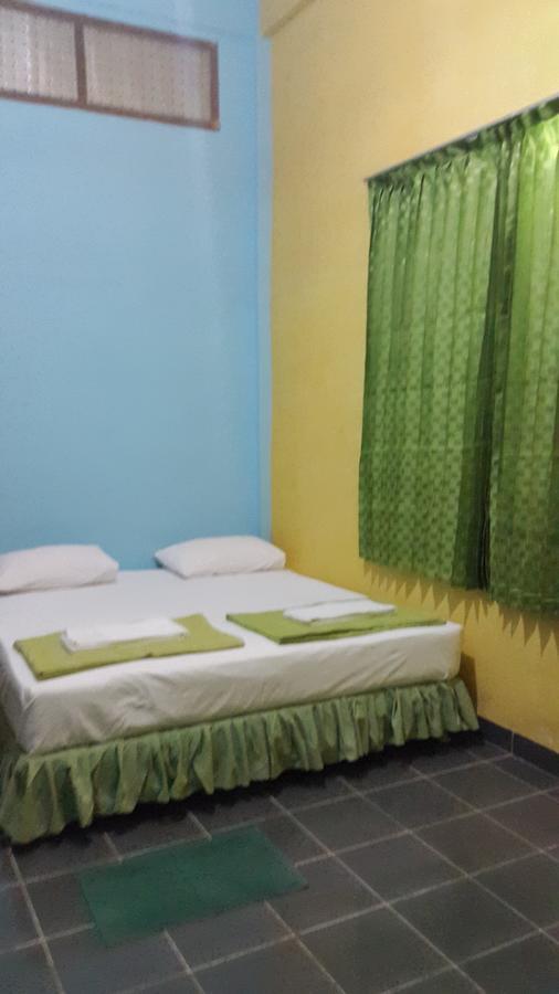 Kampung Bule Hostel Labuan Bajo Kültér fotó